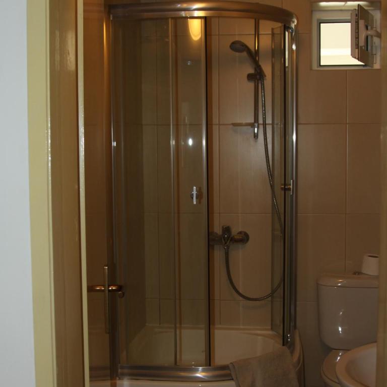 Apartments Bečić - One-Bedroom Apartment - 2