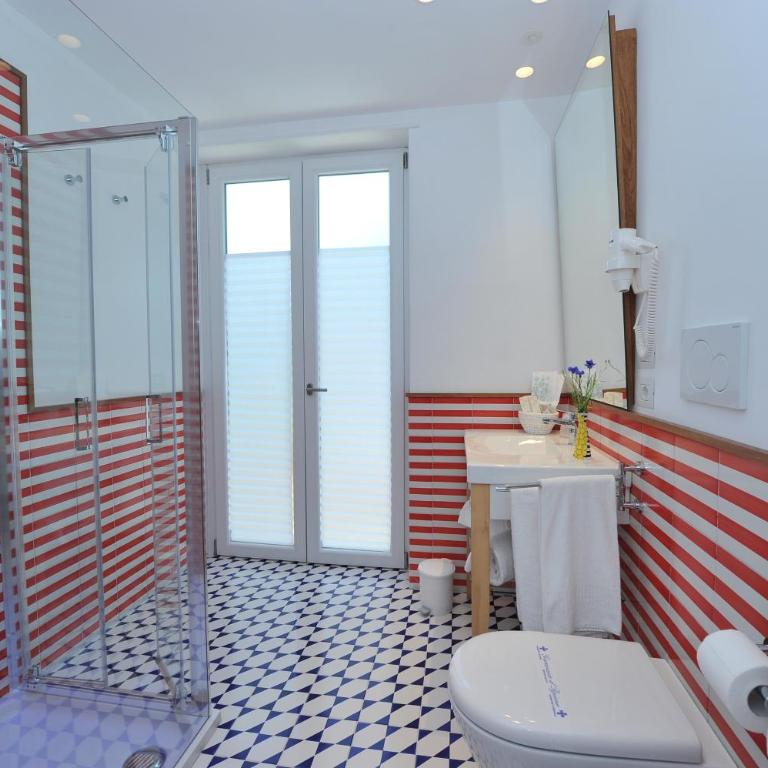 Maison Lauren - Camera Matrimoniale/Doppia con Letti Singoli con Vista Mare Parziale - 8