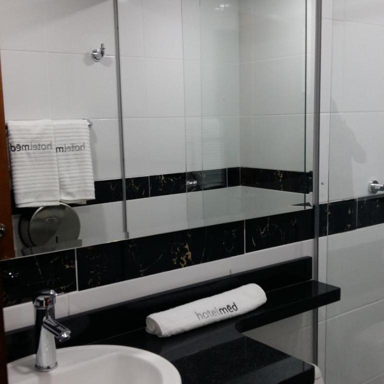 Hotel Med Estadio - Triple Room - 5