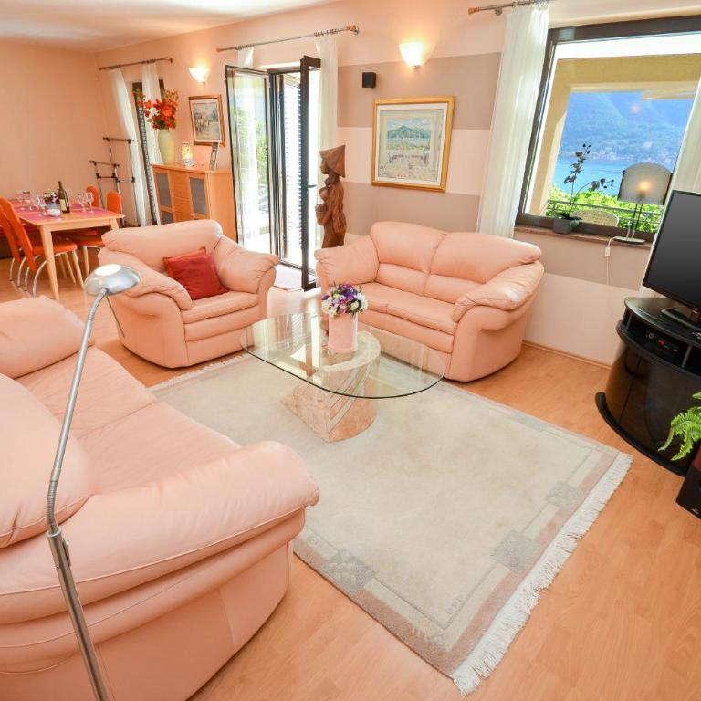 La Grande Apartments - One-Bedroom Apartment with Terrace and Sea View - 17