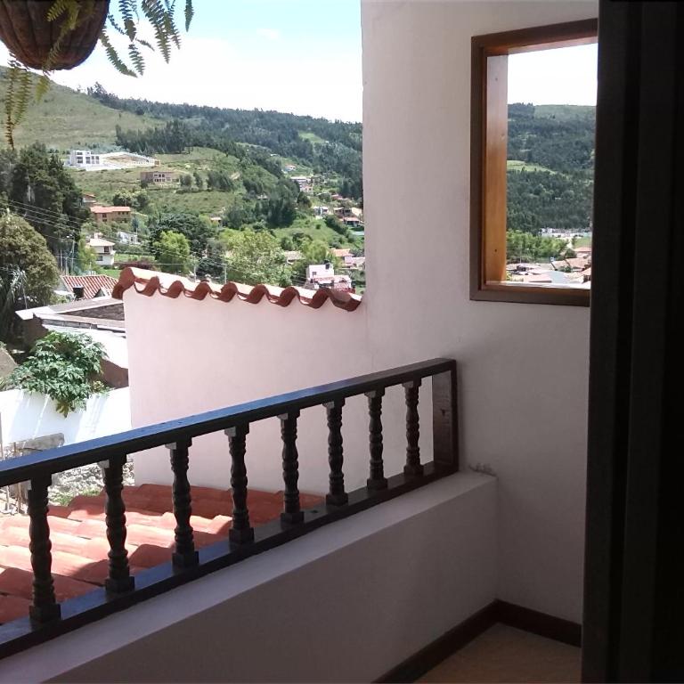 San Benito Hotel - Habitación Familiar con vistas a la montaña - 7