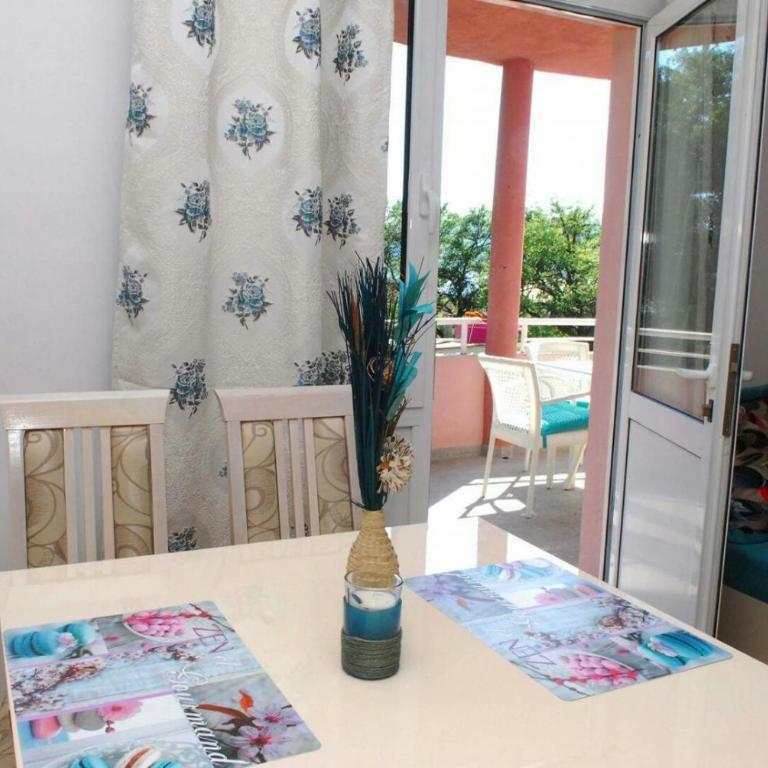 Apartments Kuc - Apartment with Terrace - 7