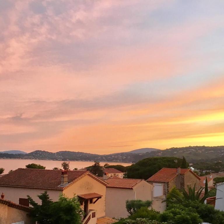 Appartement avec splendide vue mer, à 200 m de la plage, Golfe de Saint-Tropez - Appartement - Vue sur Mer - 17