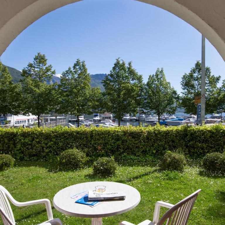 Aparthotel Al Lago - Camera Superior Matrimoniale/Doppia con Letti Singoli con Balcone - 13