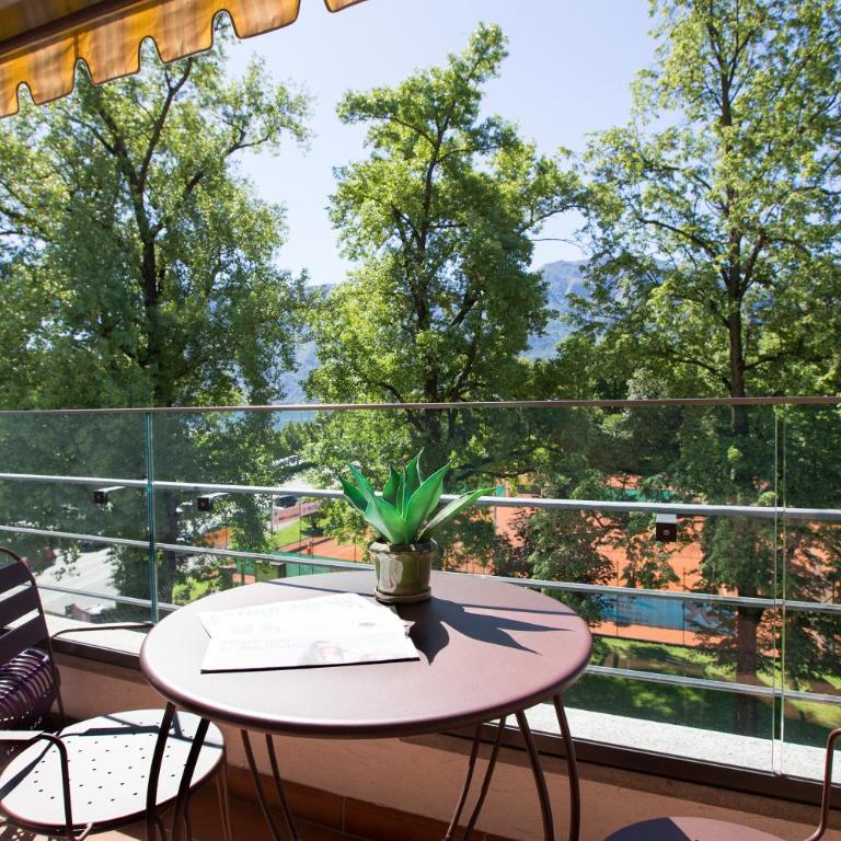 Aparthotel Al Lago - Camera Superior Matrimoniale/Doppia con Letti Singoli con Balcone - 10