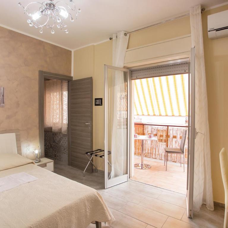 B&B Palermo Sole & Cultura - Camera Matrimoniale con Bagno Privato - 1