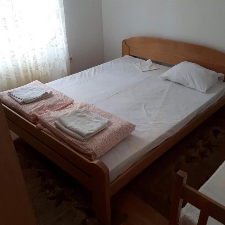 Apartment Trebinje - Apartman sa 2 Spavaće Sobe - 1