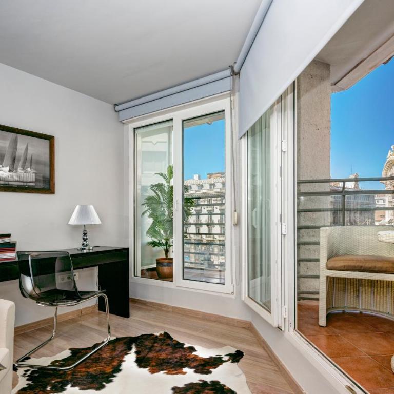 Genteel Home Isabel la Católica - Two-Bedroom Apartment with Terrace - 9