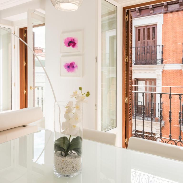 Atocha Boutique - Barrio de las Letras - Apartamento Superior - 55