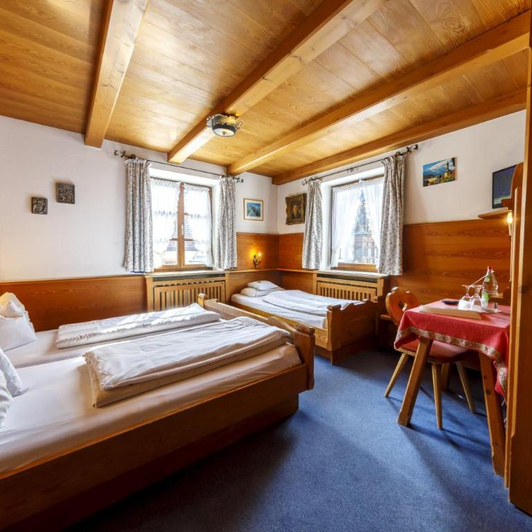 Hotel & Gasthof Fraundorfer - Familienzimmer - 10