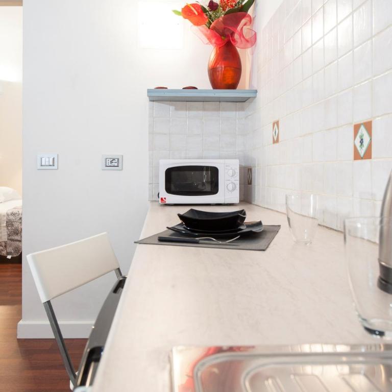 Trinity Luxury Rooms - Camera Matrimoniale con Bagno Privato - 15