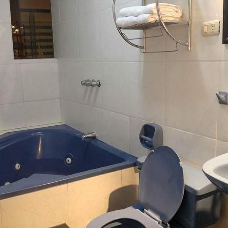 CasaHotel Jockey Plaza Mall - Double Room with Spa Bath - 4