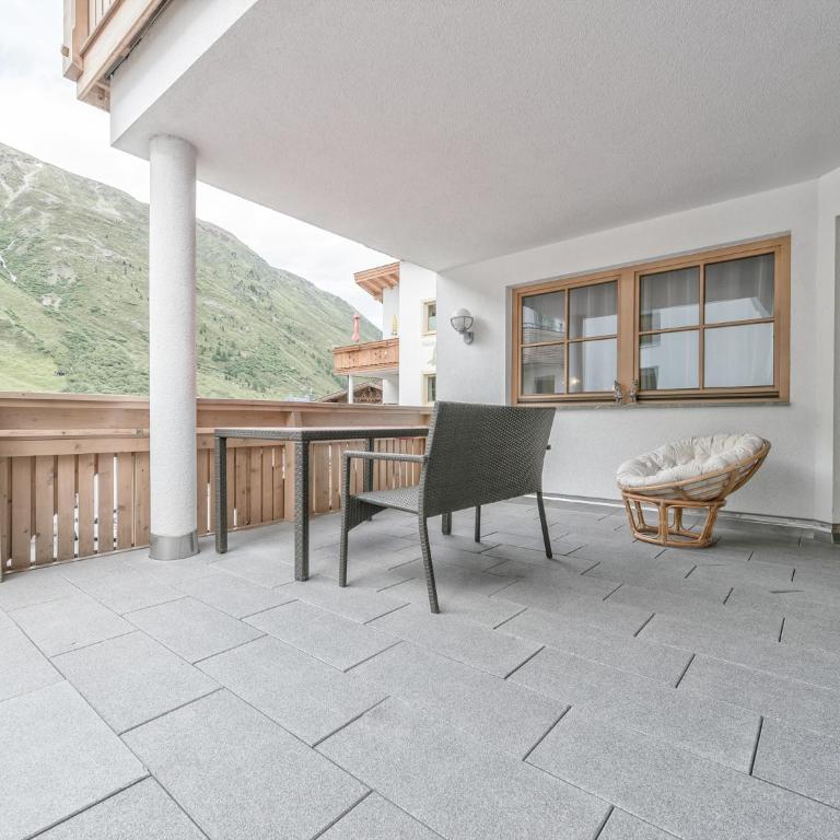 Villa Michelle - Apartment mit 2 Schlafzimmern und Terrasse - 5