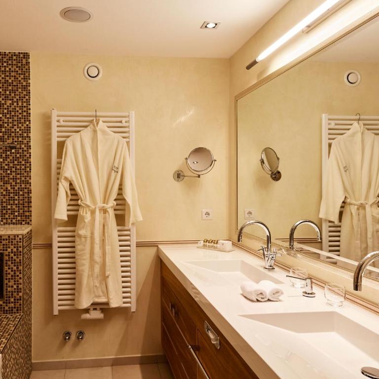 Hotel Auriga - Junior Suite - 2