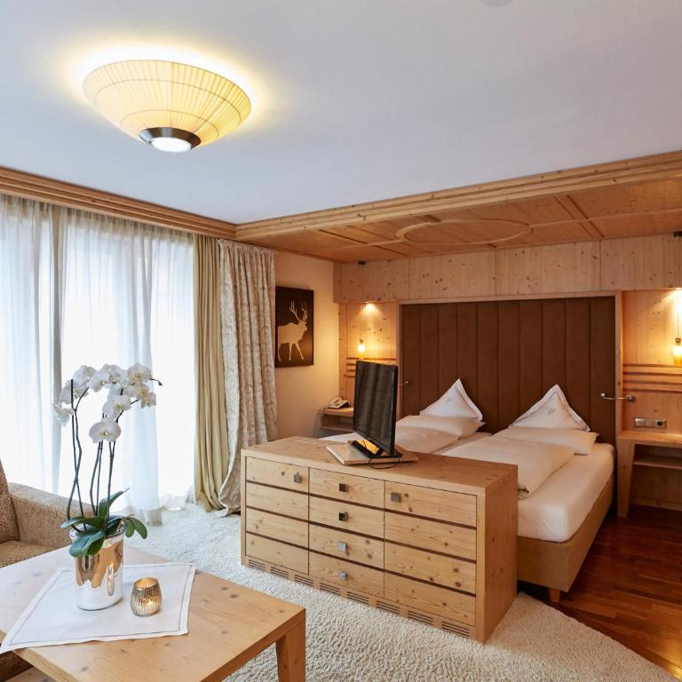 Hotel Auriga - Superior Doppelzimmer - 4