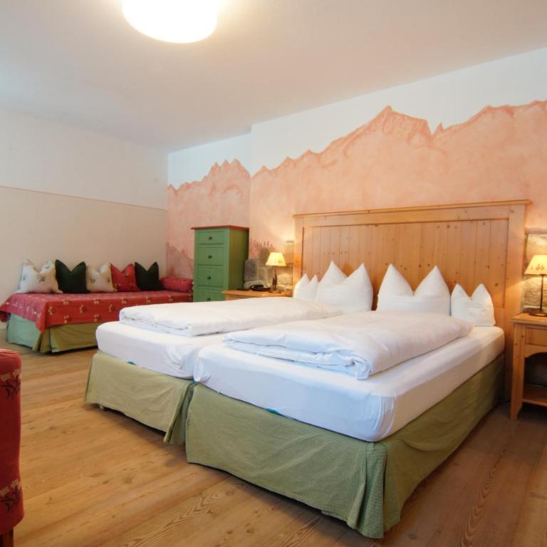 Landkomforthotel Panorama & Restaurant Bella Vista - Dreibettzimmer - 10