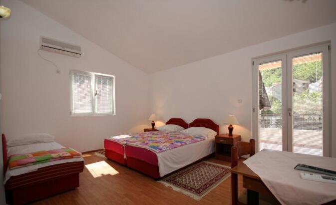 Apartments Raičević - Studio sa Balkonom - 3
