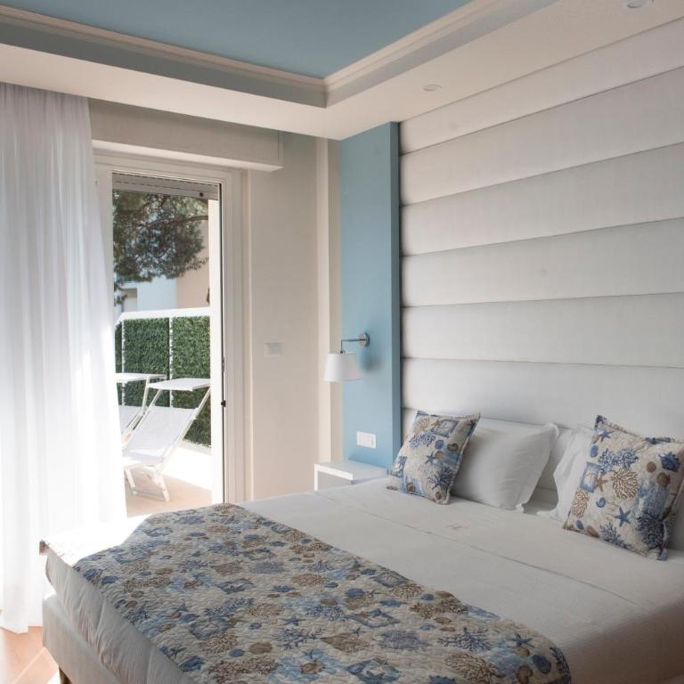 Hotel Concord - Nel cuore di Riccione - Deluxe Double Room with Terrace - 11
