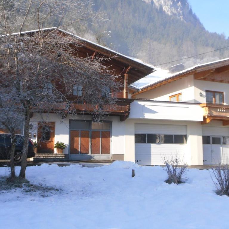 Chalet Walchenhof - Ferienhaus - 1