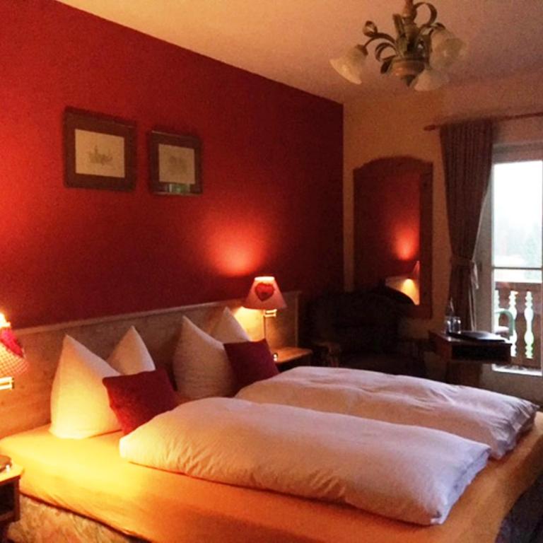 Bäckeralm© - B&B 16 + - Doppelzimmer mit Bad - 2
