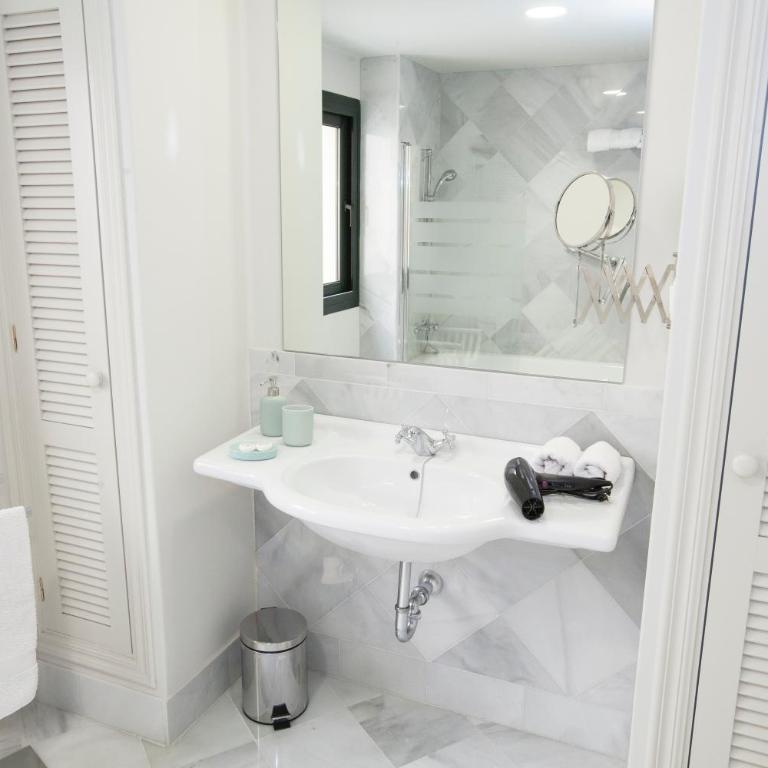 GR Suites Boutique Picasso - Apartamento Superior - 31