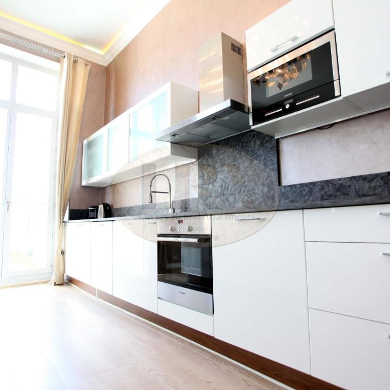Residence du Louvre - Apartments - Prime location Palais & Croisette - Luxury Stay by LRA Cannes - GARDEN - Five-Bedroom Apartment with terrace and jacuzzi - 14