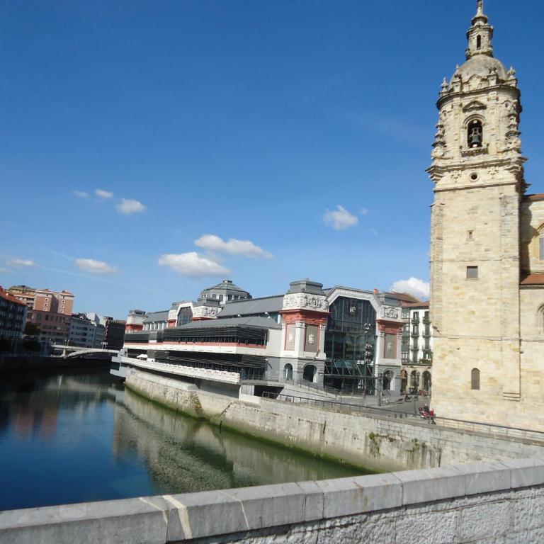 Apartamento céntrico con vistas a la Ría! garaje, ideal 2-4 - Two-Bedroom Apartment - 28