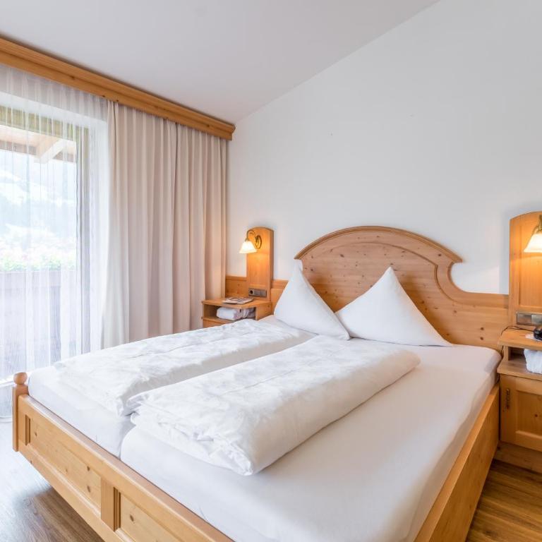 Hotel Riedl im Zillertal - Deluxe Doppelzimmer - 3