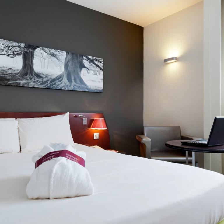 Mercure Rennes Centre Gare - Chambre Double Supérieure - 9