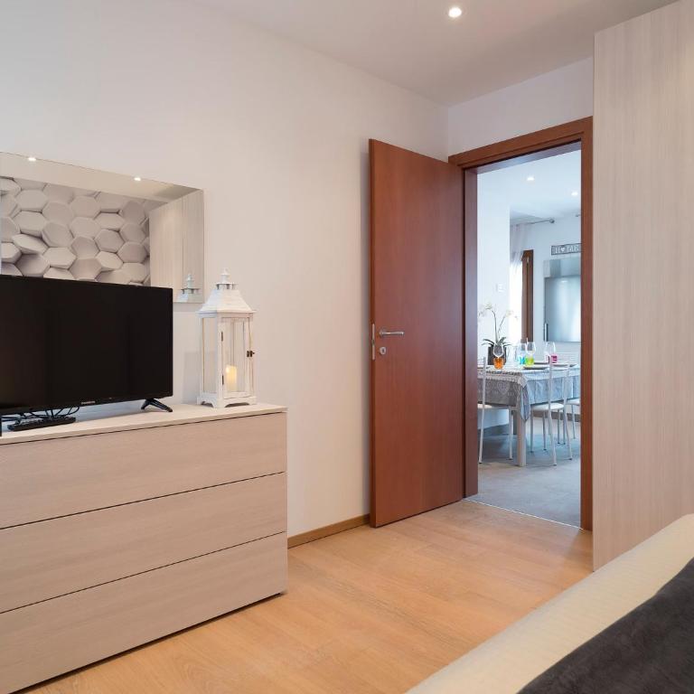 Maison Chanel - Appartamento con 2 Camere da Letto - 19