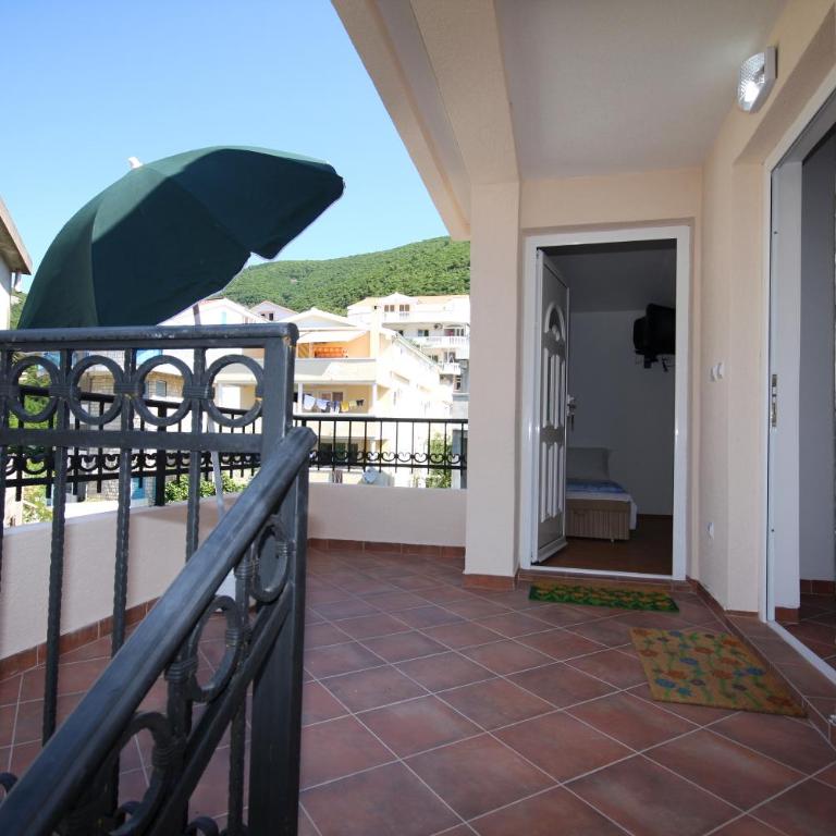 Apartments Raičević - Studio sa Balkonom - 23