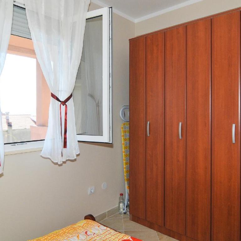 Apartments Mira - One-Bedroom Apartment - 15