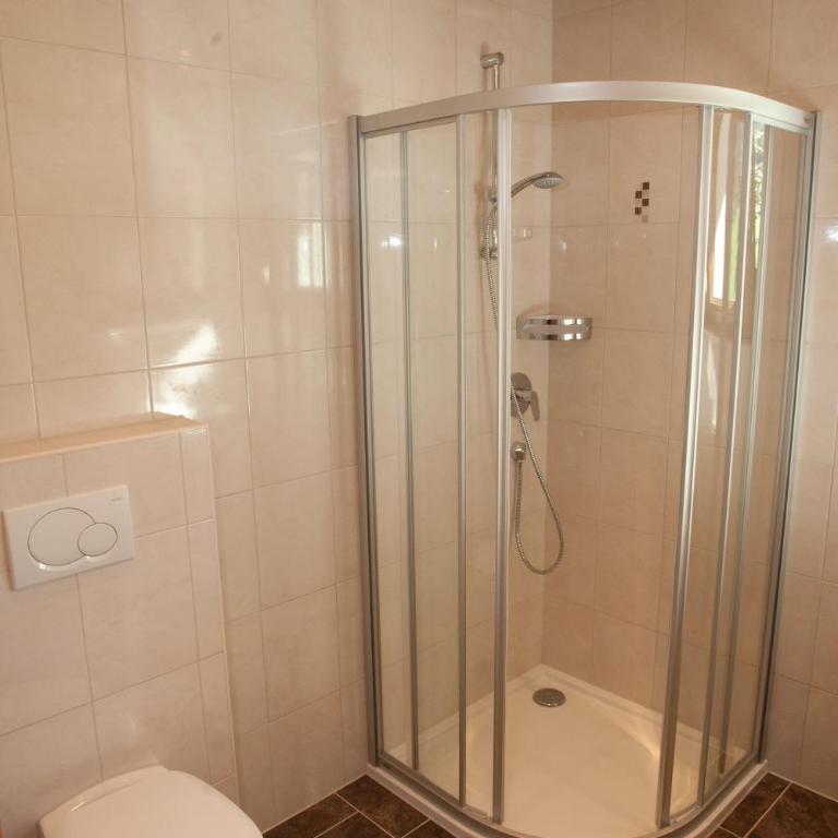 Landhaus Zeller - Standard Double Room - 3