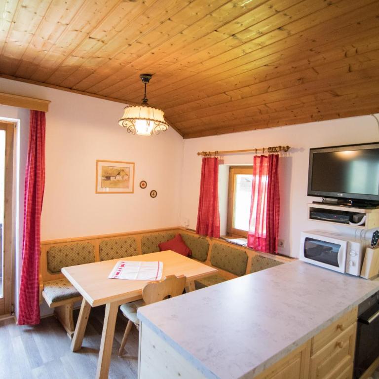 Gästehaus Berger - Priglhof - Haus mit 2 Schlafzimmern und Balkon - 4