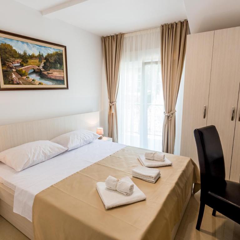 Apartments Belani - One-Bedroom Apartment - 9