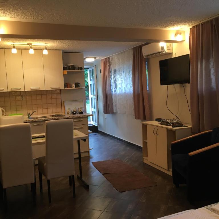 Apartment Garden - Studio Apartment - 27