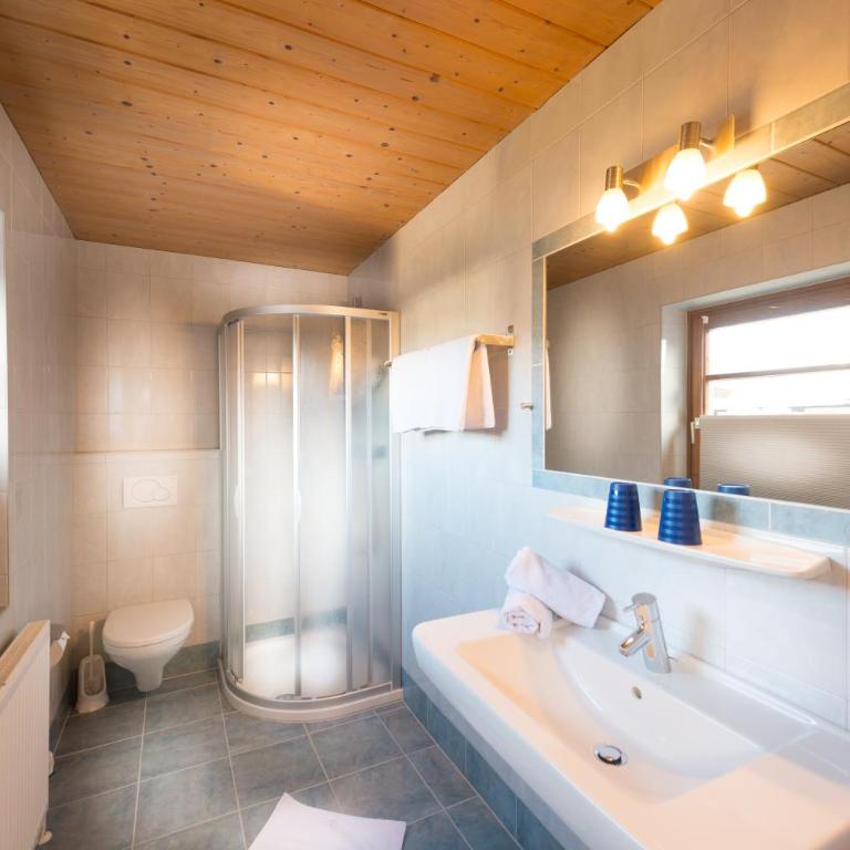 Hotel Quehenberger - Familienzimmer mit Balkon - 2