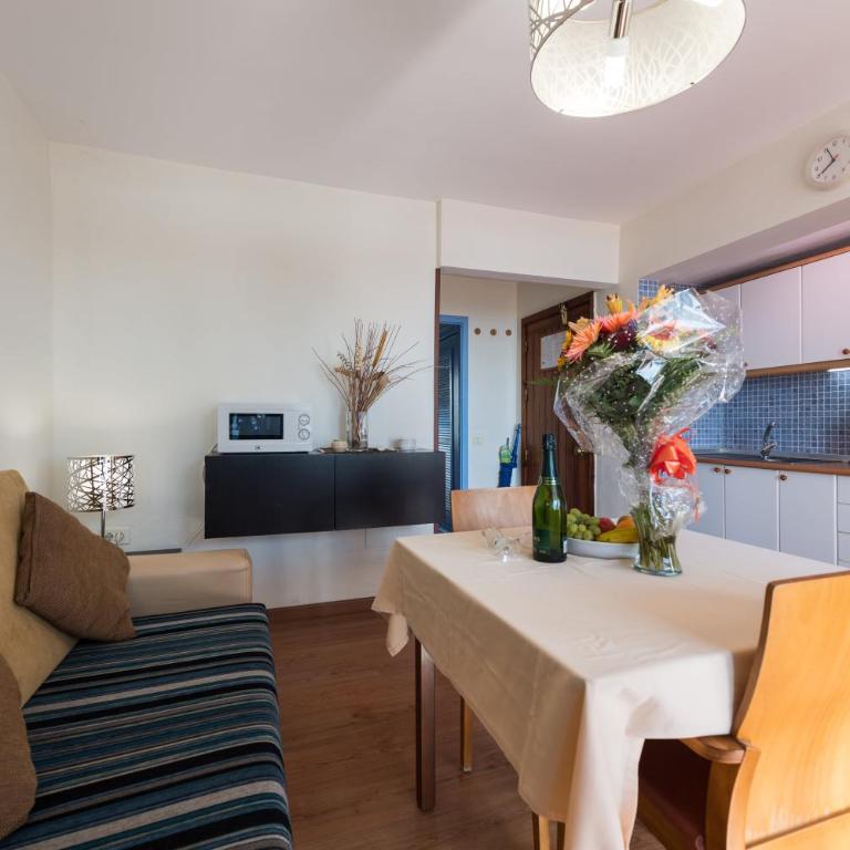 Apartamentos El Paseo - Apartamento de 1 dormitorio con vistas al mar - 24