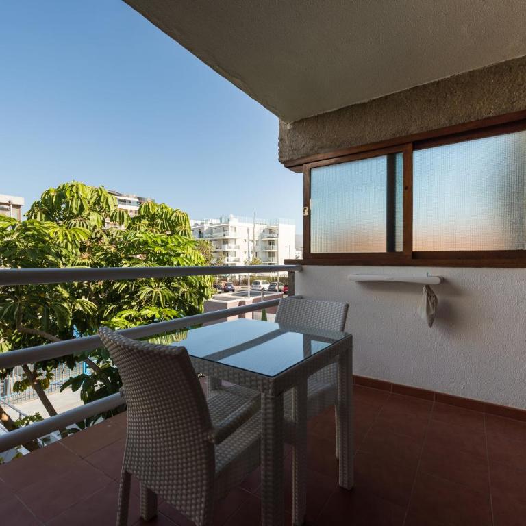 Apartamentos El Paseo - Apartamento Deluxe con vistas al mar - 10