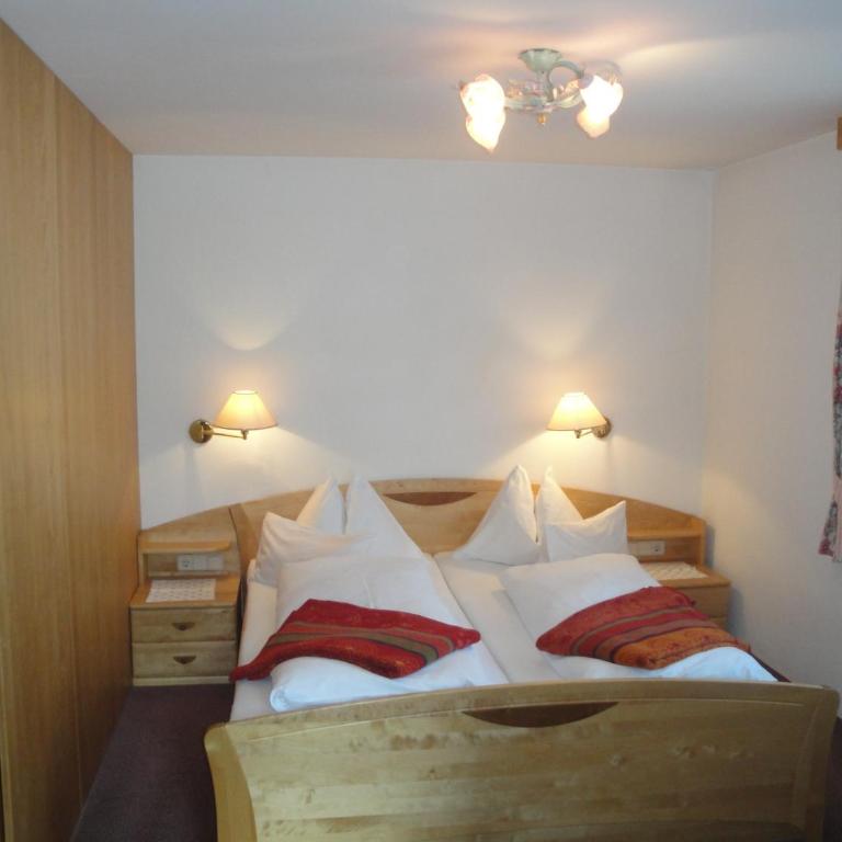 Pension & Appartement Steinwender - Apartment mit 2 Schlafzimmern und Balkon - 8