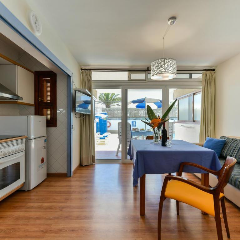 Apartamentos El Paseo - Apartamento de 1 dormitorio con vistas a la piscina - 18