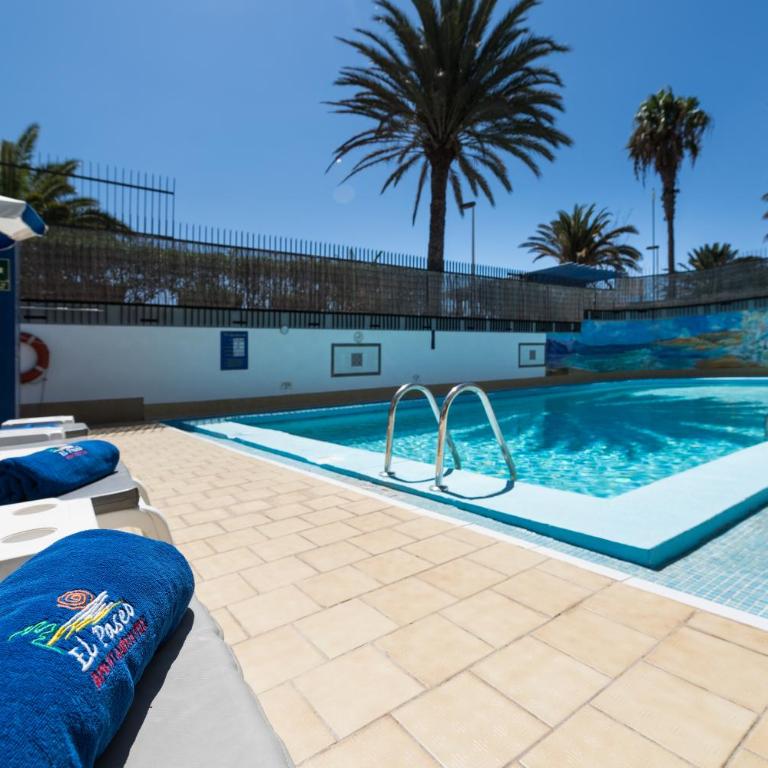 Apartamentos El Paseo - Apartamento de 1 dormitorio con vistas a la piscina - 4