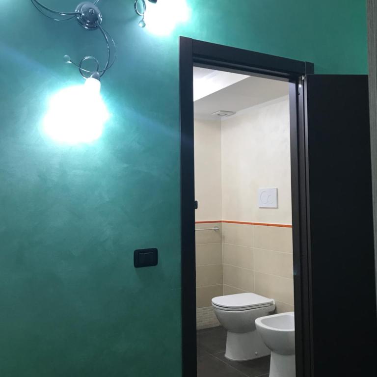 B&B Roma - Deluxe Twin Room - 9