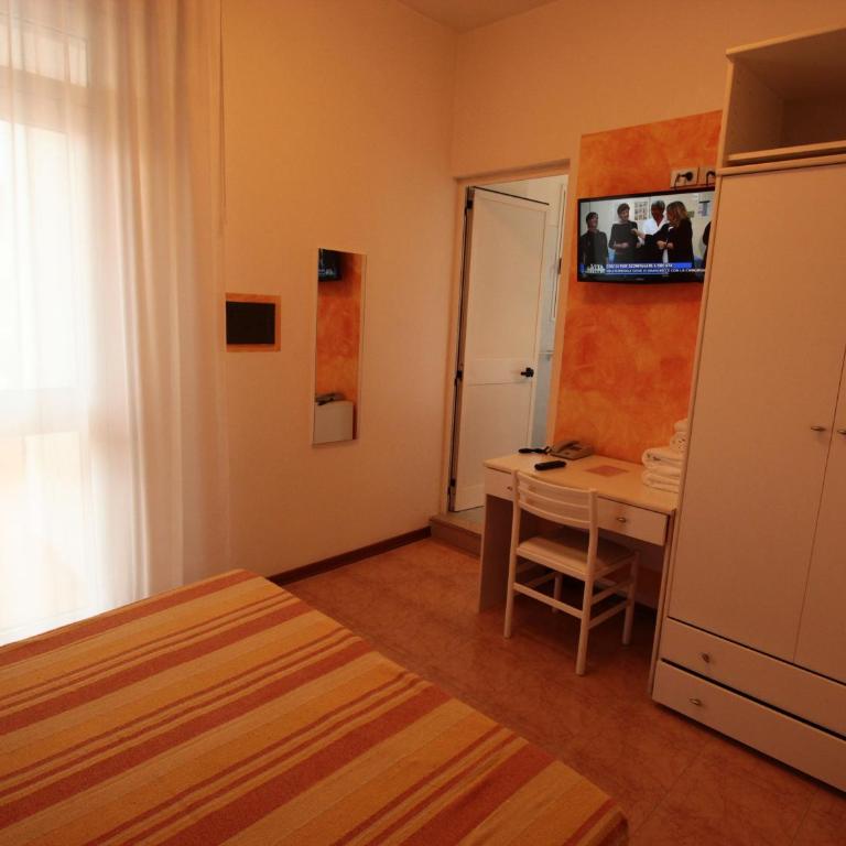 Hotel Nuova Graziosa - Double Room with Terrace - 7