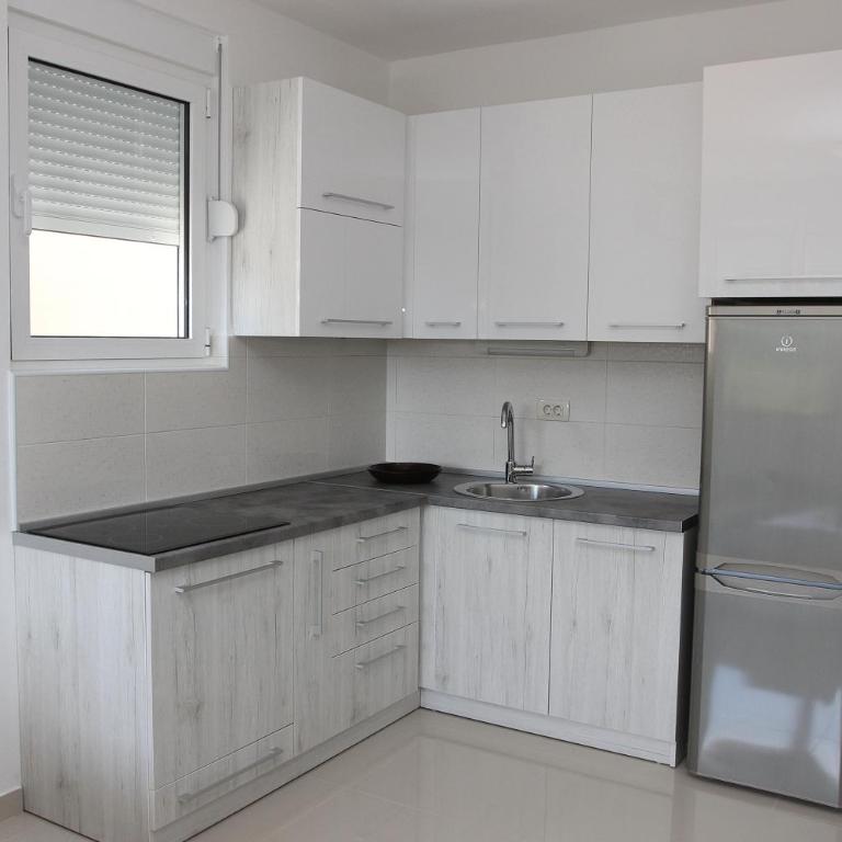 Guest House Ugljevarevic - Apartman sa Pogledom na More - 8