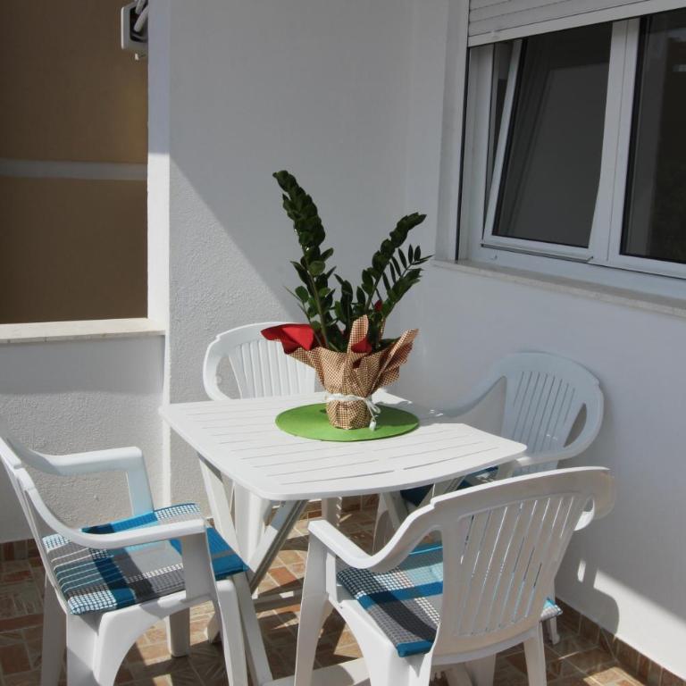 Guest House Ugljevarevic - Apartman sa Pogledom na More - 12