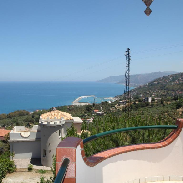 La Collina Capo d'Orlando - Camera Matrimoniale con Bagno Privato e Balcone con Vista Mare - 9