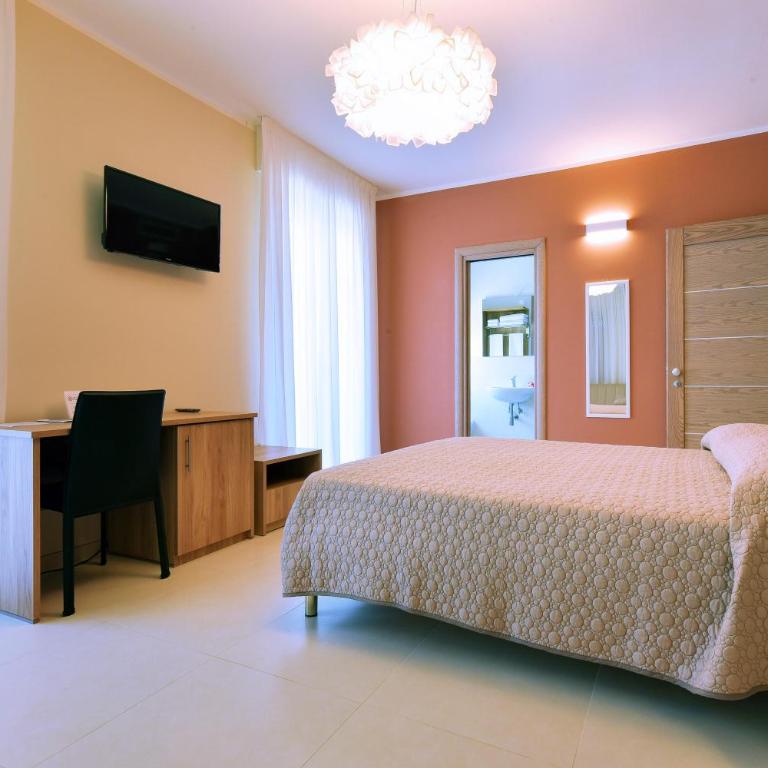 Bed & Breakfast Sud - Camera Quadrupla con Vista Mare - 2