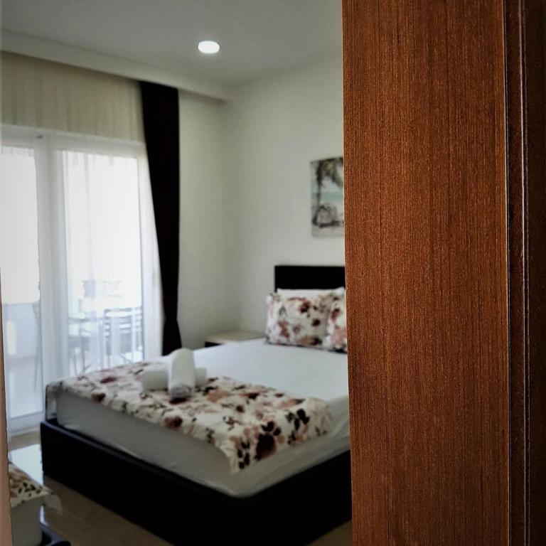 Marini Casa - Family Room - 20