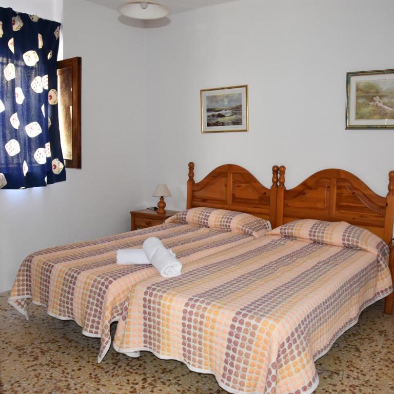 Pension Eva - Habitación Doble con baño compartido - 2 camas - 16